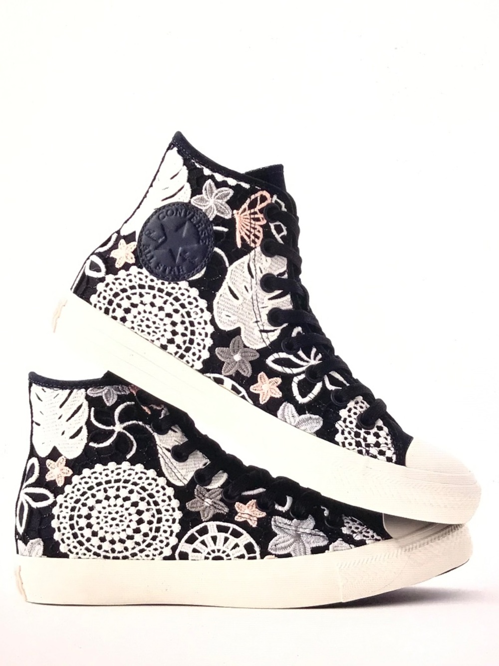 CONVERSE Chuck Taylor All Star Crochet Butterflies High Top Sneaker Size 7